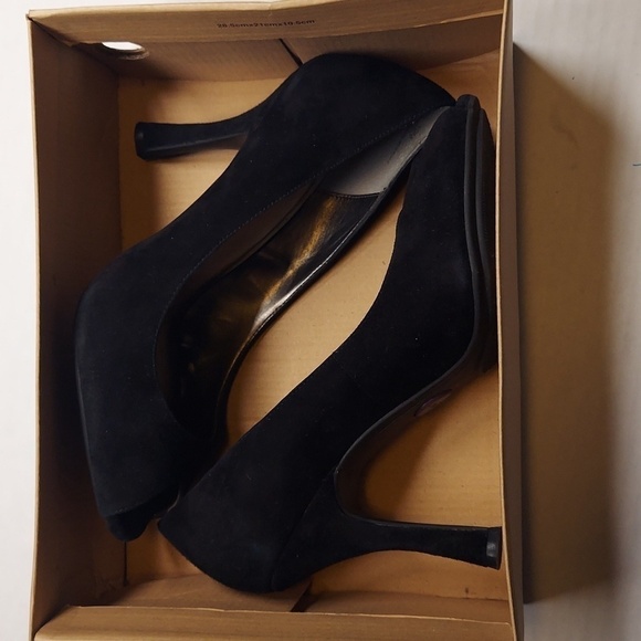 Me Too Suede Janella Peep Toe Heel Size 10M - Picture 8 of 9